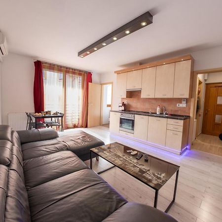 Apartment City Inn Печ Экстерьер фото