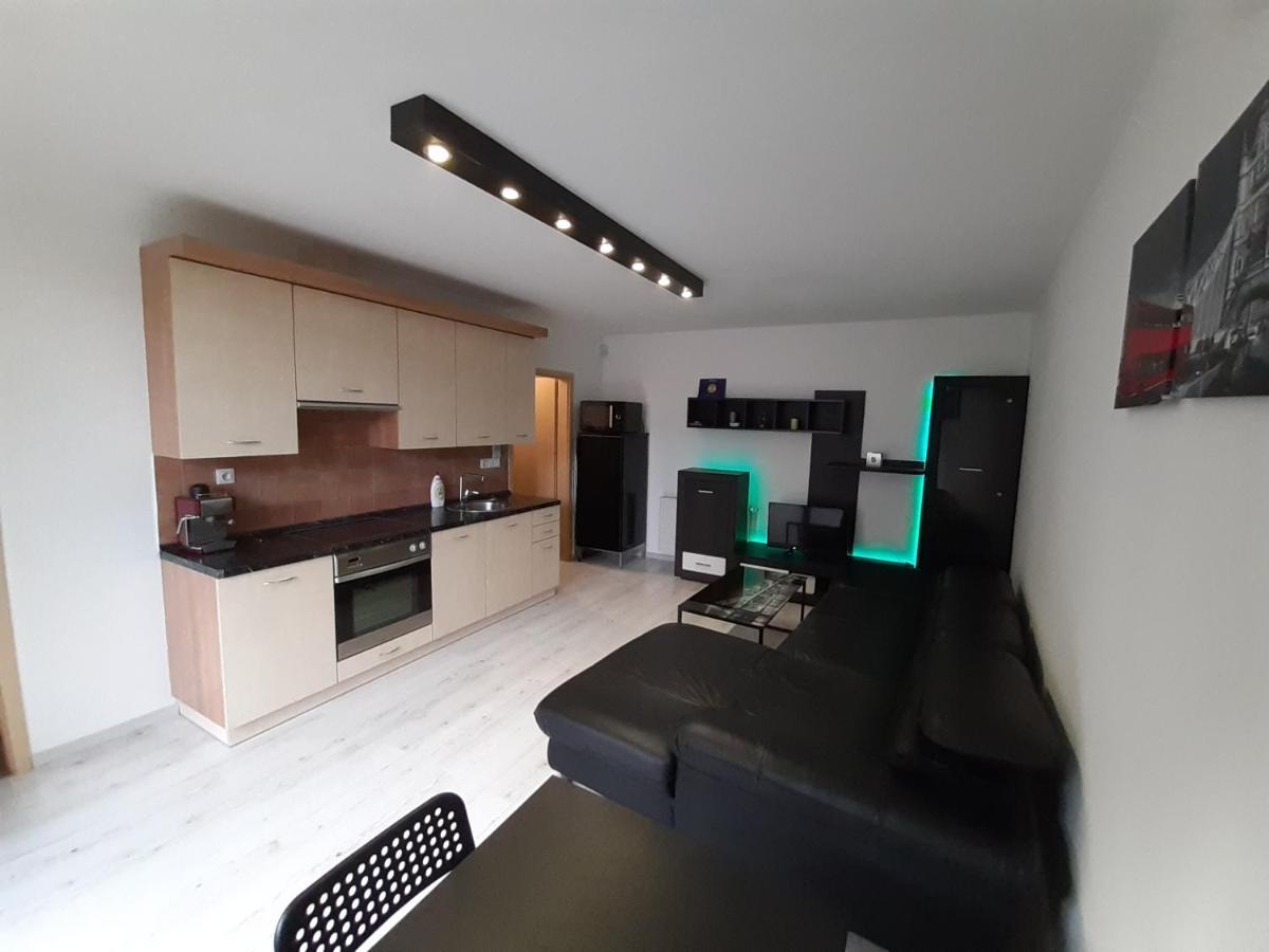 Apartment City Inn Печ Экстерьер фото