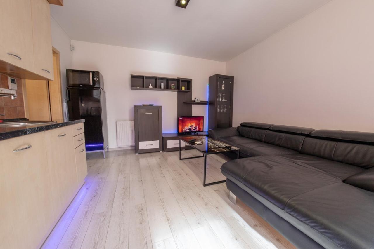 Apartment City Inn Печ Экстерьер фото