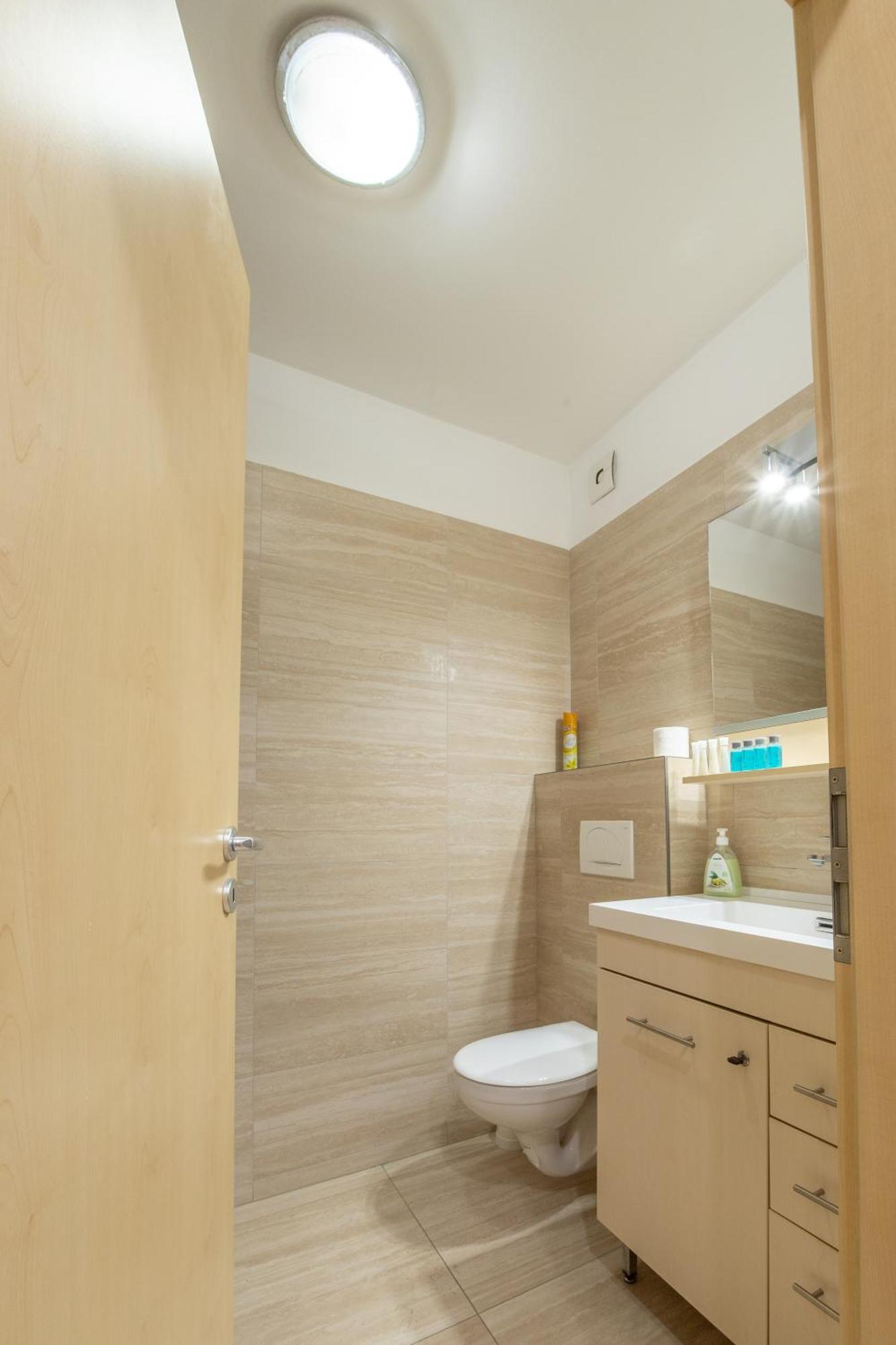 Apartment City Inn Печ Экстерьер фото